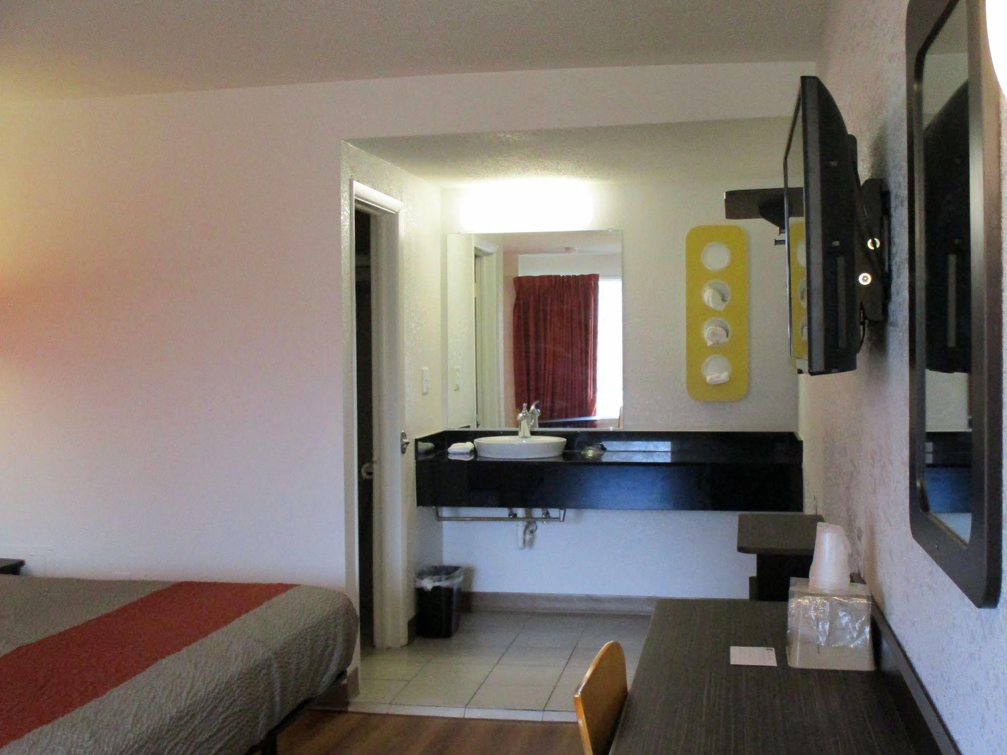 Motel 6-Schenectady, Ny Екстер'єр фото